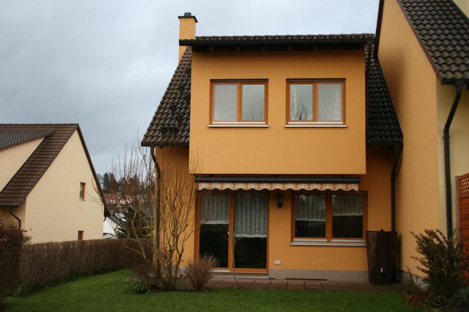 Thumbnail-Vermietung Kauf, Reiheneckhaus mit Garten und 2 Garagen