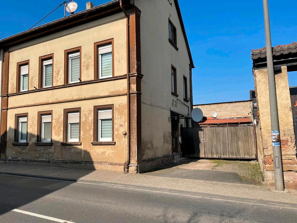 Thumbnail-Einfamilienhaus mit großem Grundstück