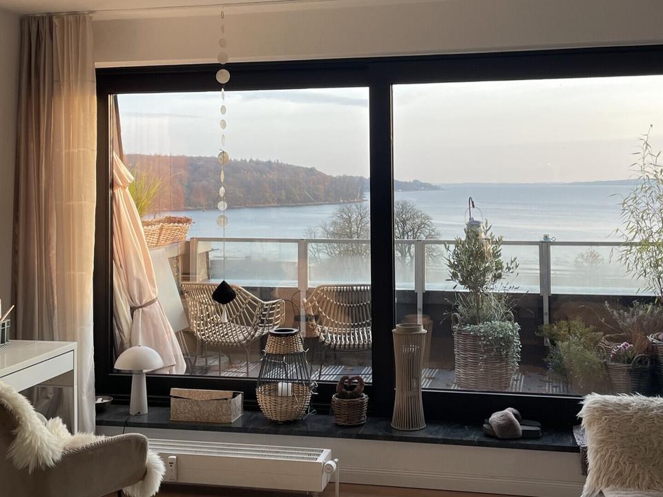 Thumbnail-Traumhafte 4-Zi.-Maisonette-Whg mit 4 Balkonen mit Wasserblick zzgl. 2 Außen-Stellplätzen