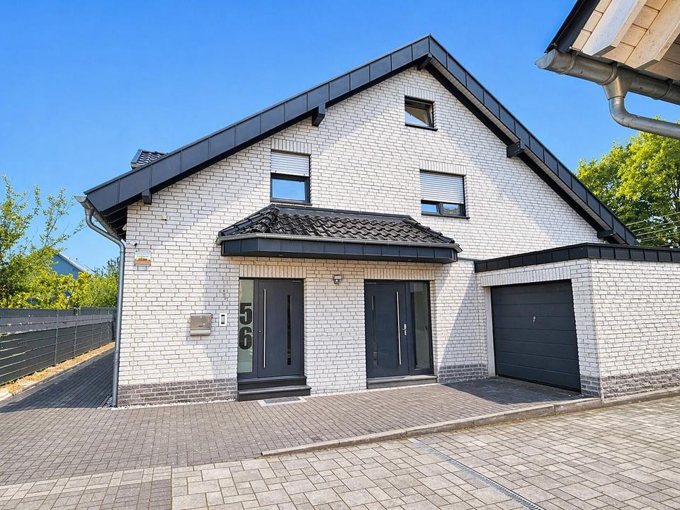 Thumbnail-Hochwertige Neubauwohnung mit Balkon, Top Ausstattung