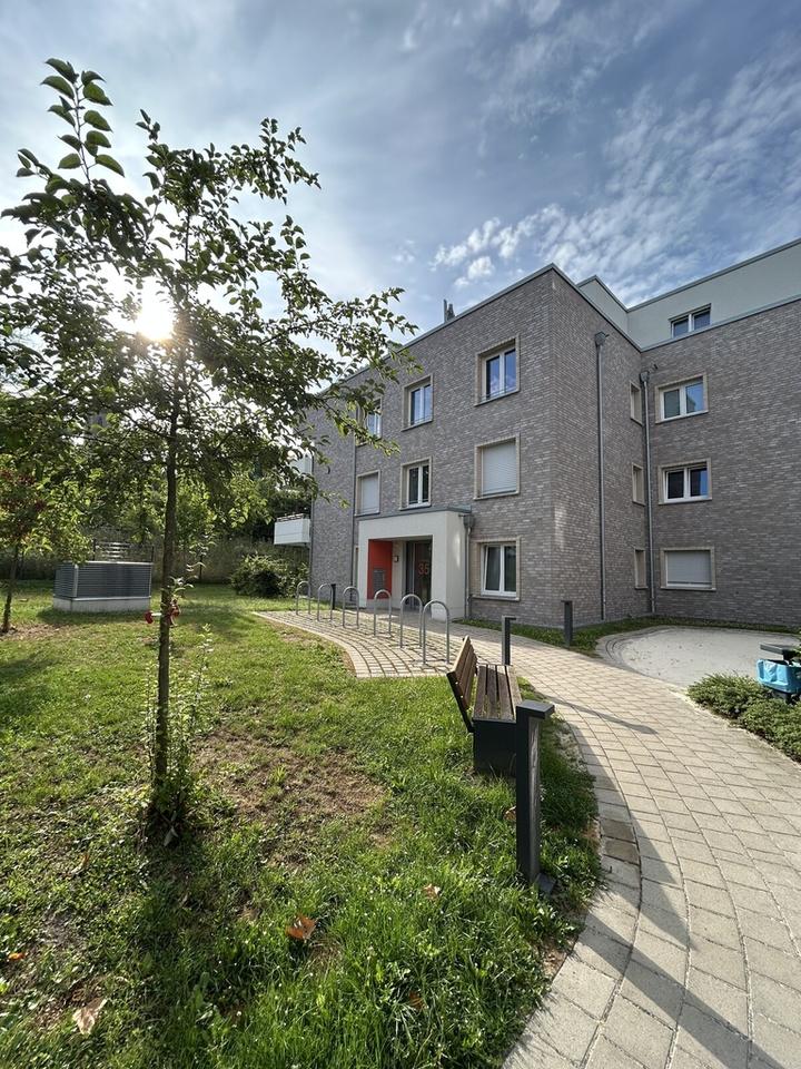 Thumbnail-Bezugsfertige Wohnung - Einfach Möbel rein und Füße hoch!