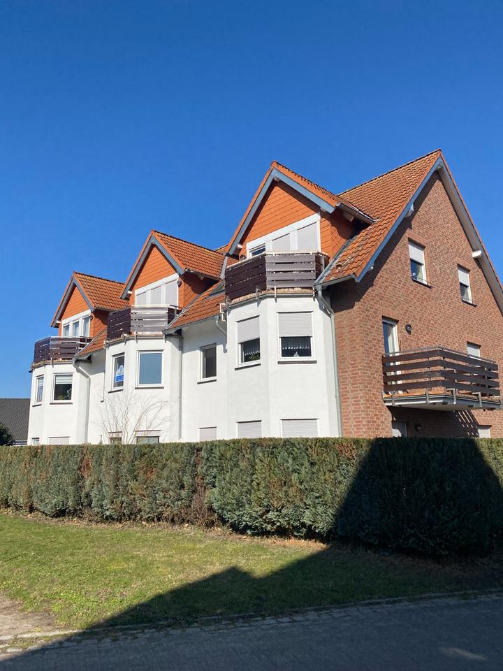 Thumbnail-2 Monate Mietfrei !!! Tolle 1-Raumwohnung im 1. Obergeschoss mit Rollläden