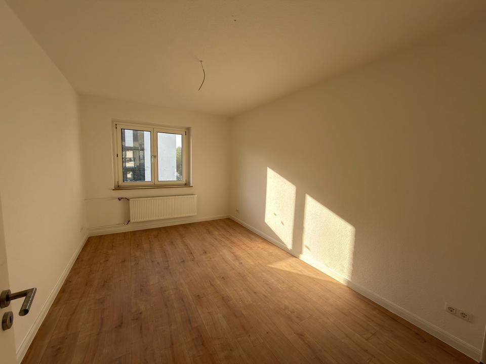 Thumbnail-Erstbezug nach Sanierung: 2 Zimmer mit Balkon