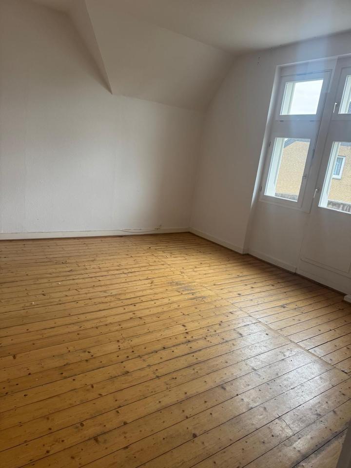 Thumbnail-Dachgeschosswohnung im Altbau und Zentrum von Bünde (Innenstadt)