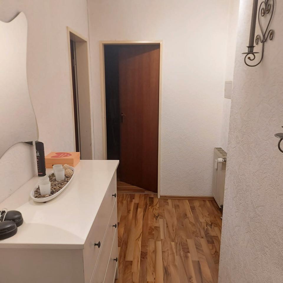 Thumbnail-helle 2 Zimmer Wohnung mit Balkon WG-geeignet in Köln-Mülheim