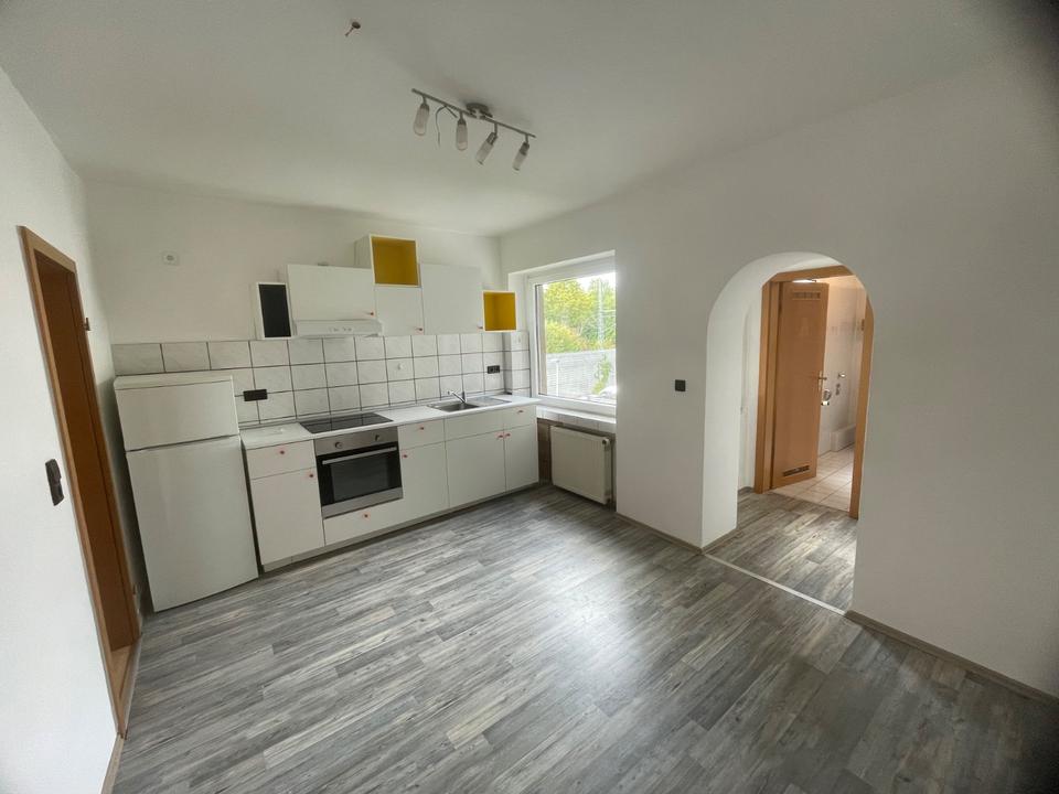 Thumbnail-Schöne 2-Zimmer-Wohnung mit Einbauküche in zentraler Lage in Kame