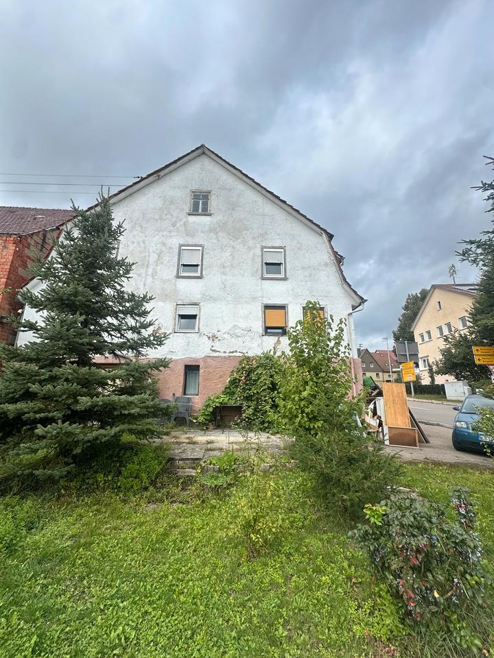 Thumbnail-2–3 Familienhaus mit Entwicklungspotenzial & Grundstück Erbstette