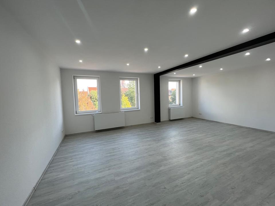 Thumbnail-Sanierte Dachgeschosswohnung in Helmstedt mit vielen EXTRAS. Aufwendig saniert und renoviert
