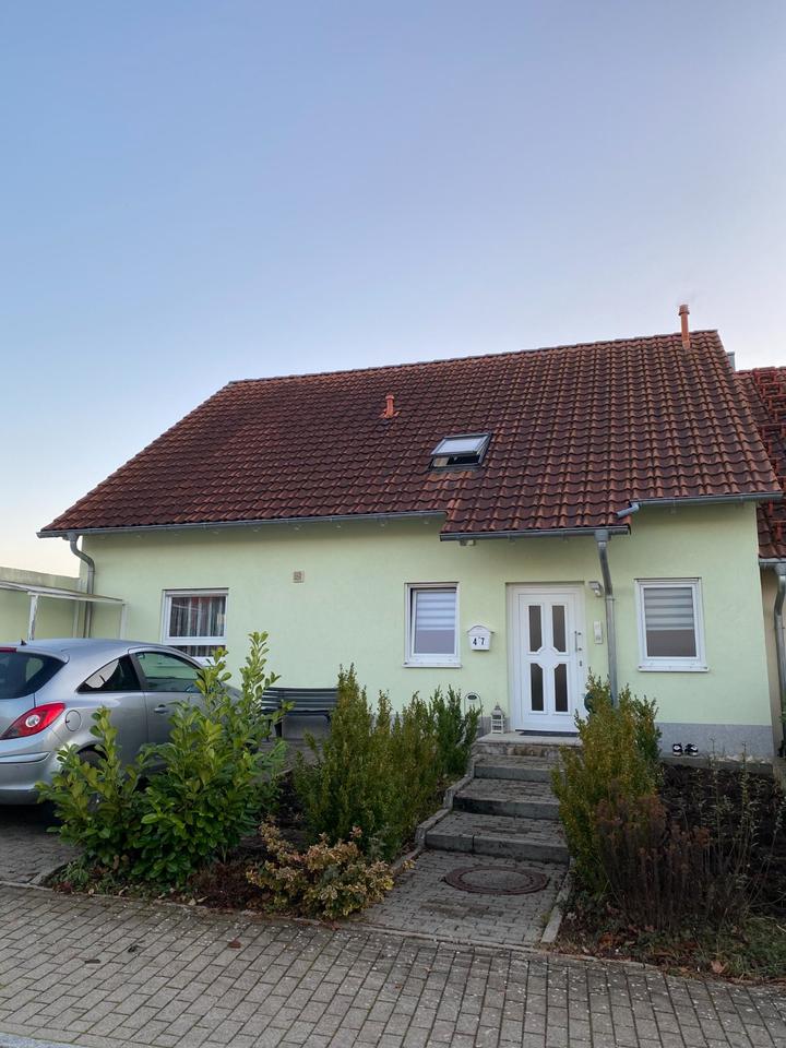 Thumbnail-Charmante 3-Zimmer-Wohnung mit Balkon und moderner Küche