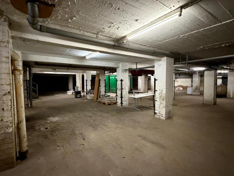 Thumbnail-Lagerfläche Lagerhalle zu vermieten