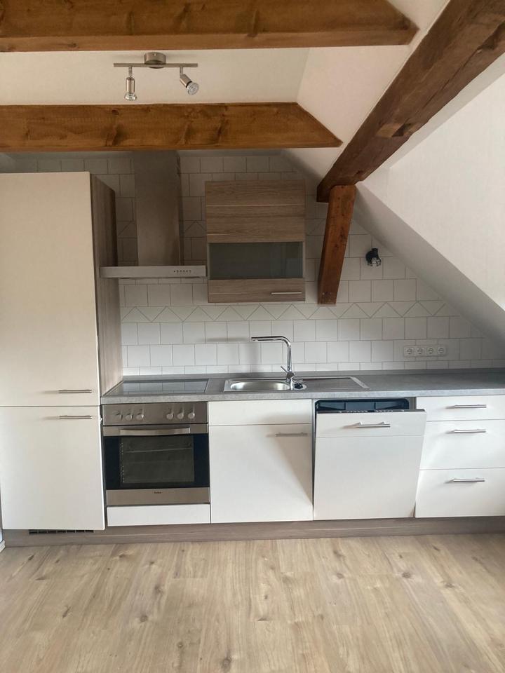 Thumbnail-Dachgeschosswohnung mit Klima Balkon EBK Neuzustand Unikat