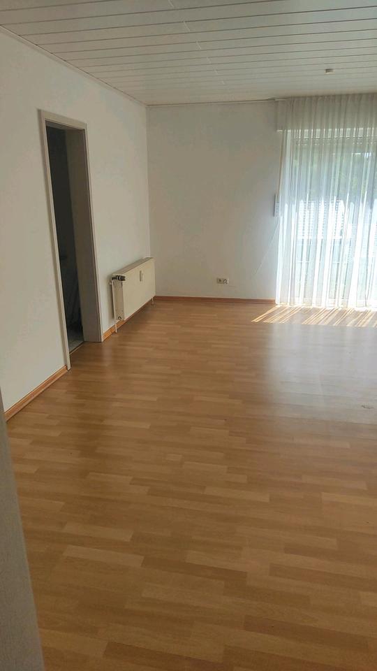 Thumbnail-40qm Wohnung, mit Terrasse und PKW Stellplatz in 57076 Siegen-Wei