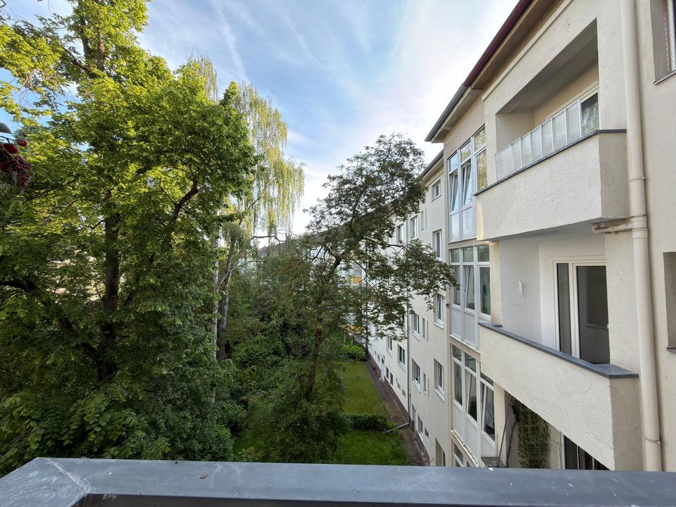 Thumbnail-Erstbezug nach Sanierung: 2 Zimmer mit Balkon