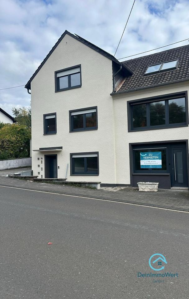 Thumbnail-Traumhafte frisch sanierte 4-Zimmer-Wohnung mit Deko-Kamin und privatem Terrassen