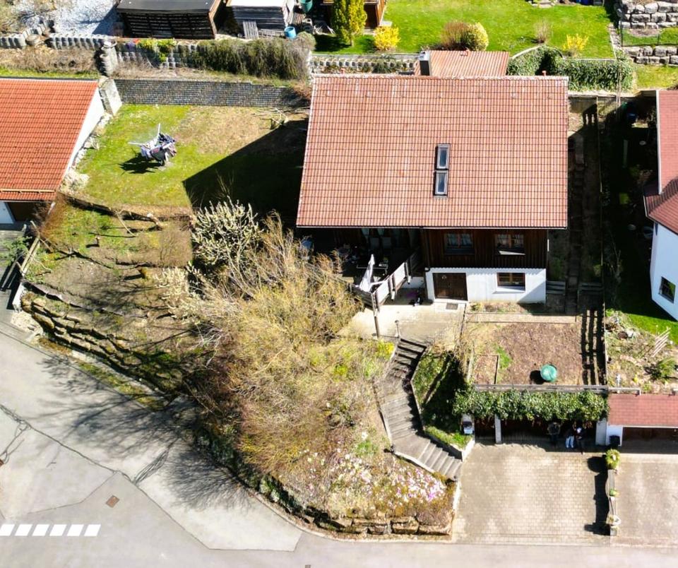 Thumbnail-Freistehendes Einfamilienhaus mit 8,5-Zimmer in Lauterstein