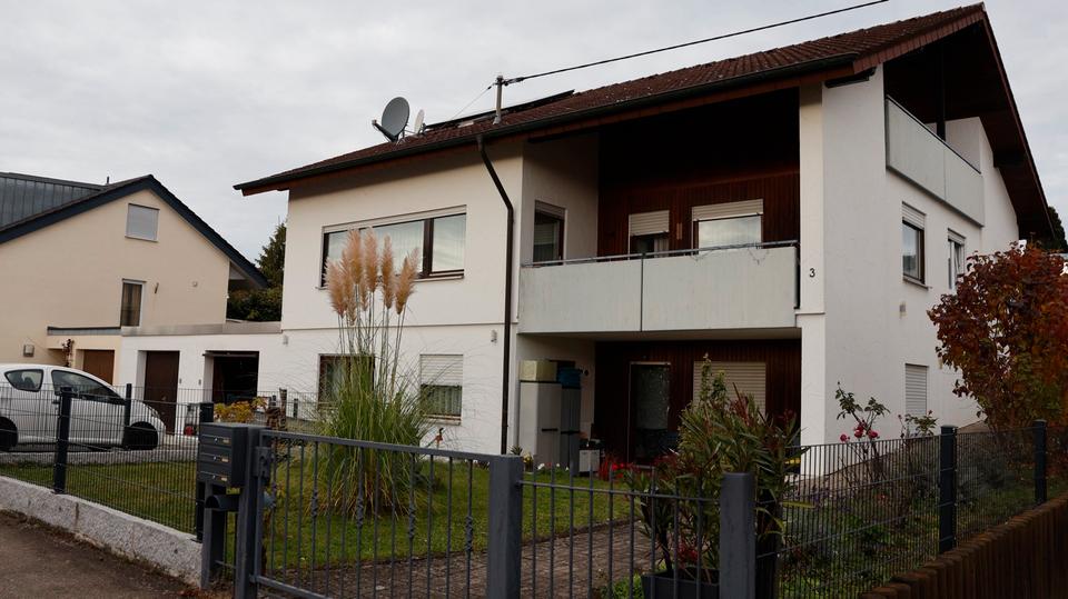 Thumbnail-Freistehende Wohnhaus mit ELW