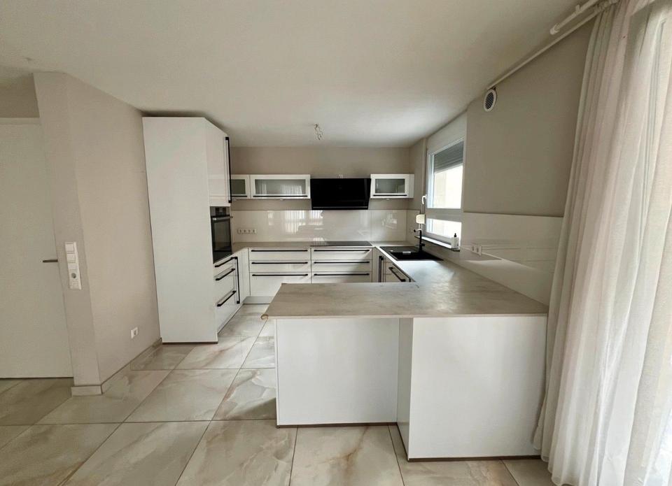 Thumbnail-Zuffenhausen 2 - Zimmer Wohnung