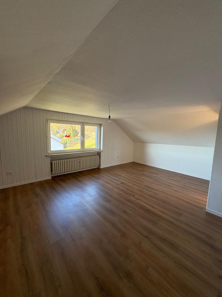 Thumbnail-Charmante 2-Zimmer-Dachgeschosswohnung (80 m²) in Top-Lage