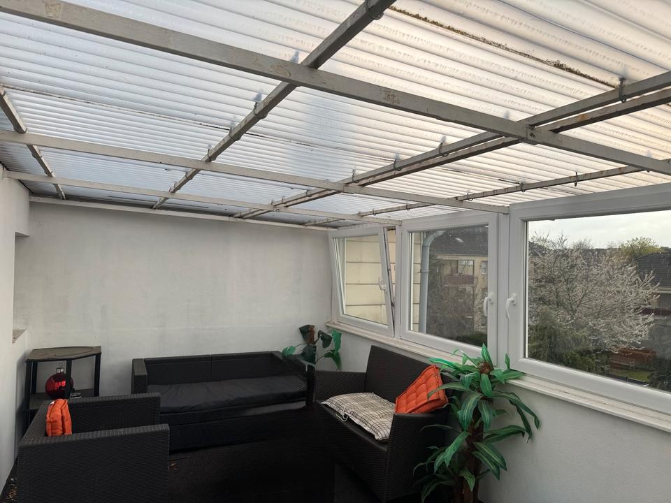 Thumbnail-DG-Whg. im ALTBAU mit WINTERGARTEN 2 Zimmer + 2 Durchgangszimmer