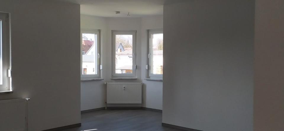Thumbnail-Sanierte 2-Zi-Wohnung mit Turmelement & eigenem Eingang