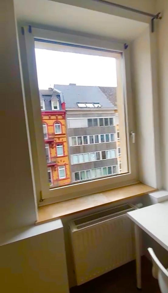 Thumbnail-A room with private kitchen in a WG with Anmeldung