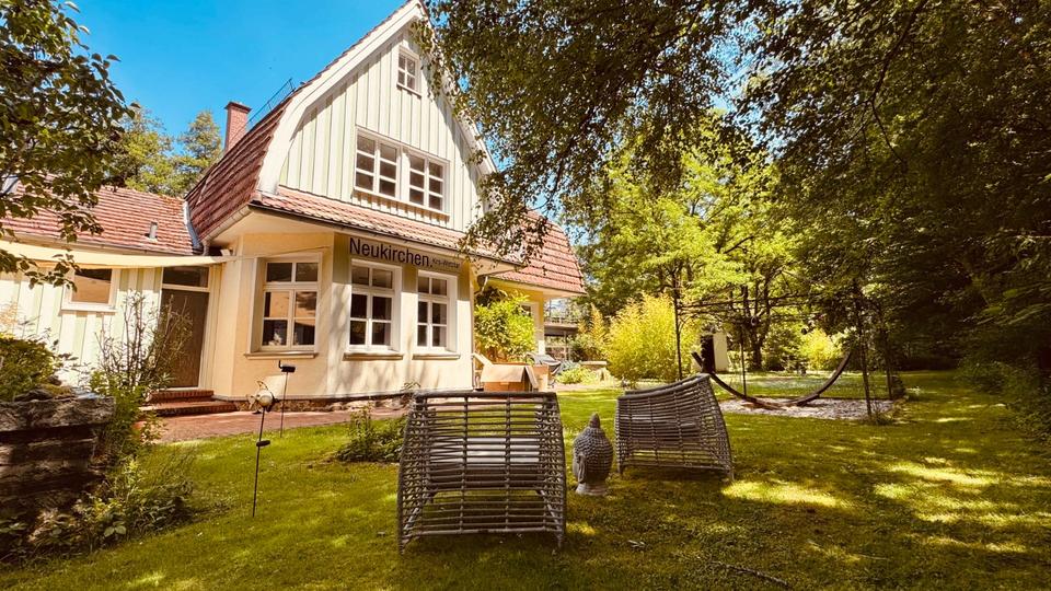 Thumbnail-Villa Bahnhoftraum in Alleinlage und Topzustand, Luxusferienvilla