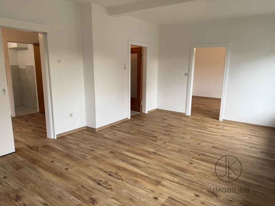 Thumbnail-***Modernisierte 2 Zimmer-Erdgeschosswohnung mit heller Raumgestaltung in Schwanewede-Neuenkrichen
