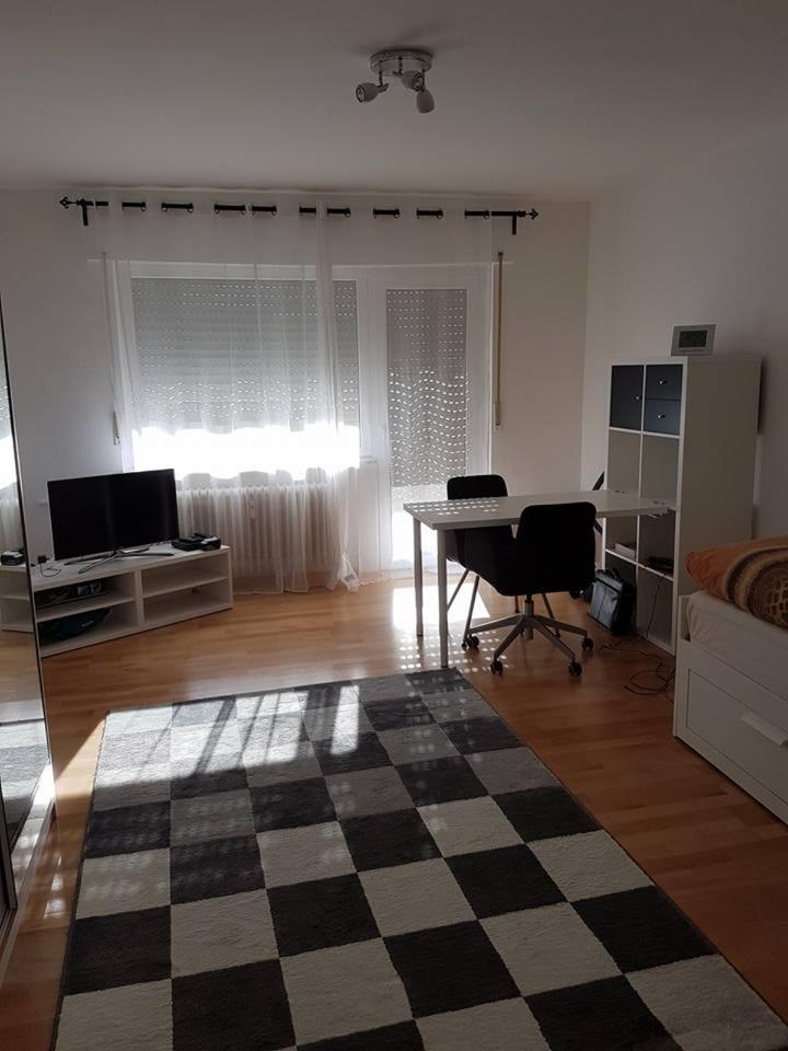 Thumbnail-ruhige möblierte 1 Zimmerwohnung für 1 Person Wochenendheimfahrer