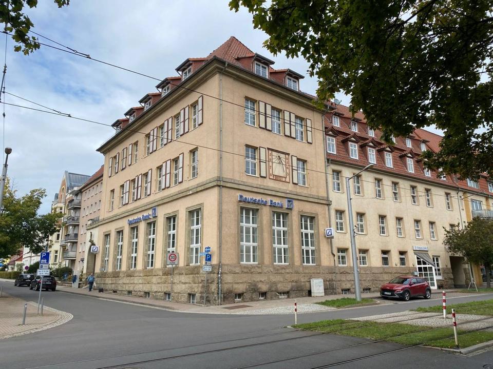 Thumbnail-3RW NDH mit Blick auf den Theaterplatz