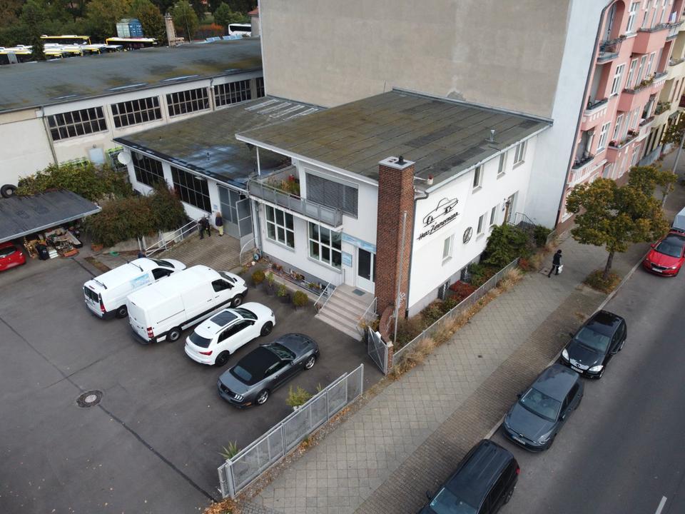 Thumbnail-Ideal für Handwerker - Großzügige Werkstatt mit Büroräumen