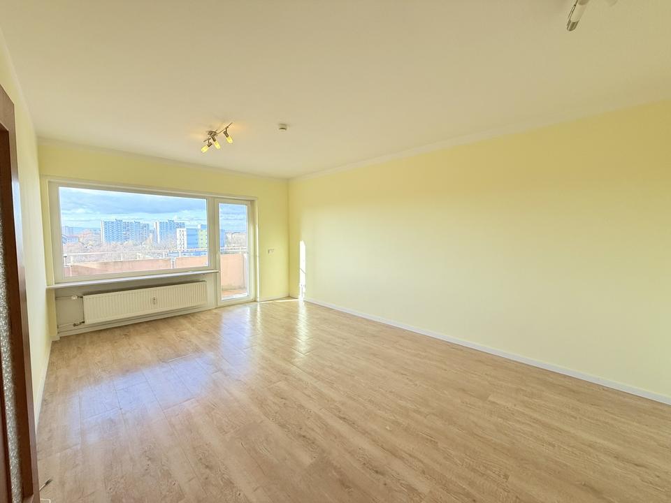 Thumbnail-schnuckelige 2 Zimmer Wohnung mit Balkon und EBK