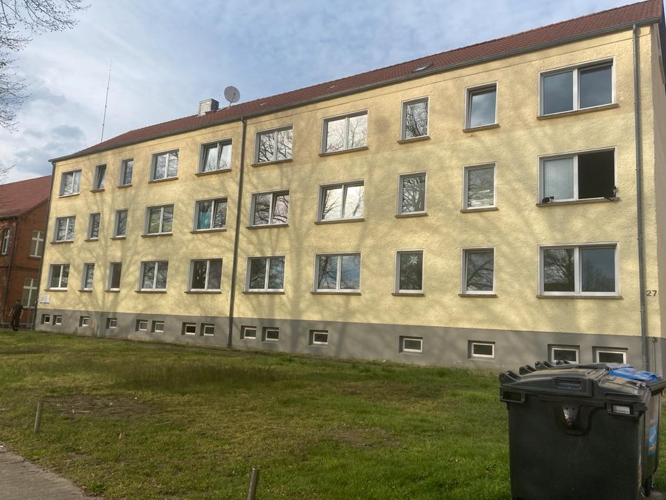 Thumbnail-Gepflegte 3 Zimmer Wohnung