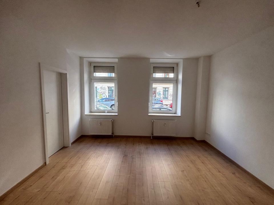 Thumbnail-Frisch Renovierte Helle 2,5-Zimmer Wohnung in Leipzig-Lindenau