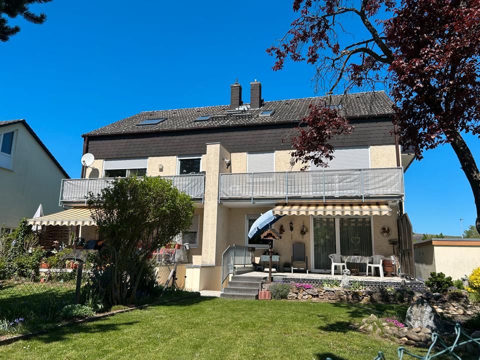 Thumbnail-Gemütliche Dachgeschosswohnung mit Dusche und Balkon