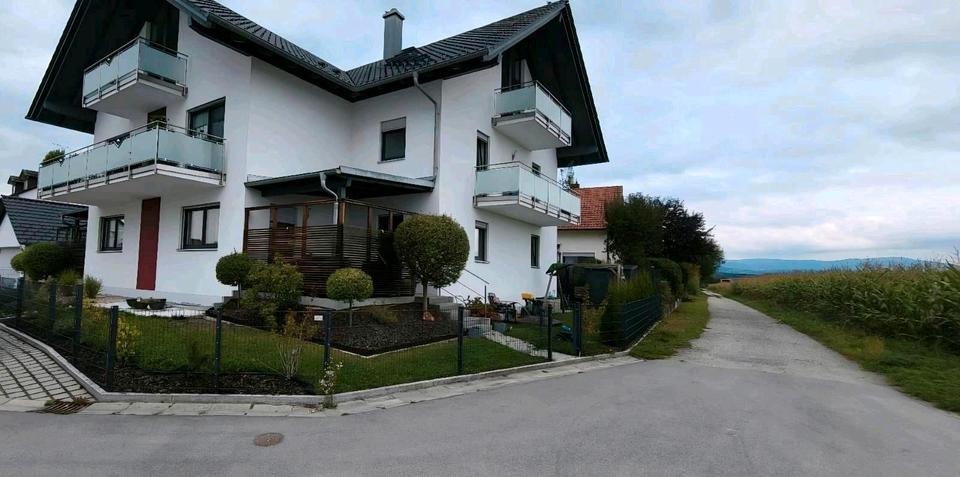 Thumbnail-Wohnen wie im Haus: 120m2 große Wohnung mit Balkon,Terasse,Garten