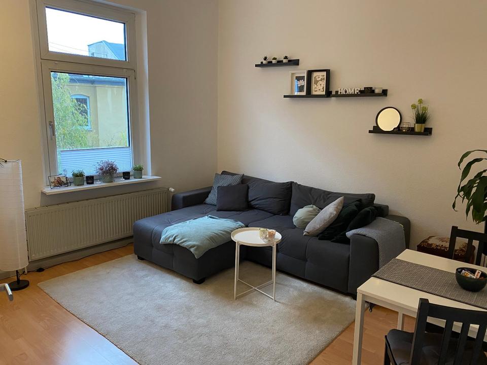 Thumbnail-Ruhige 2 Zimmer Altbau Wohnung Östliches Ringgebiet Beste Lage