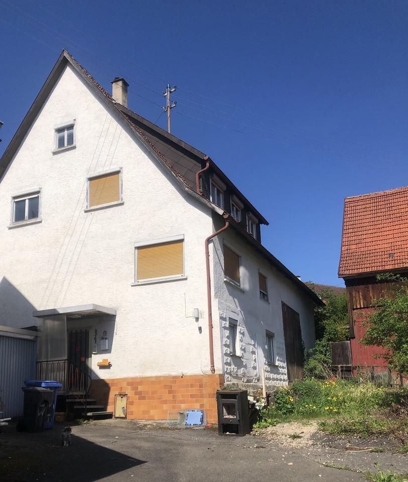Thumbnail-Altes Bauernhaus mit Scheune und sonnigem Garten in HCH-Boll