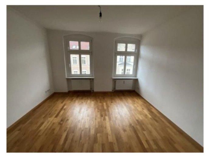 Thumbnail-Schöne sonnige frisch sanierte Altbauwohnung unbefristet!