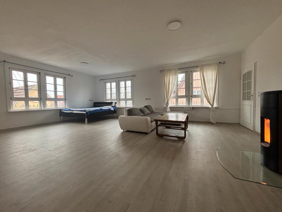 Thumbnail-Helle schöne 80qm Wohnung