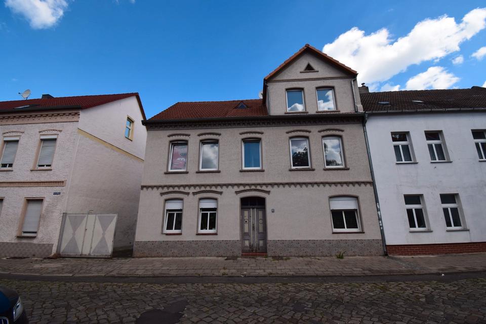 Thumbnail-44.000 € Kaltmiete pro Jahr Mehrfamilienhaus in Burg zu verkaufen