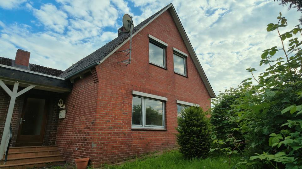 Thumbnail-Großes Haus zu vermieten in Stade-Bützfleth, 6 Zi. 182m²