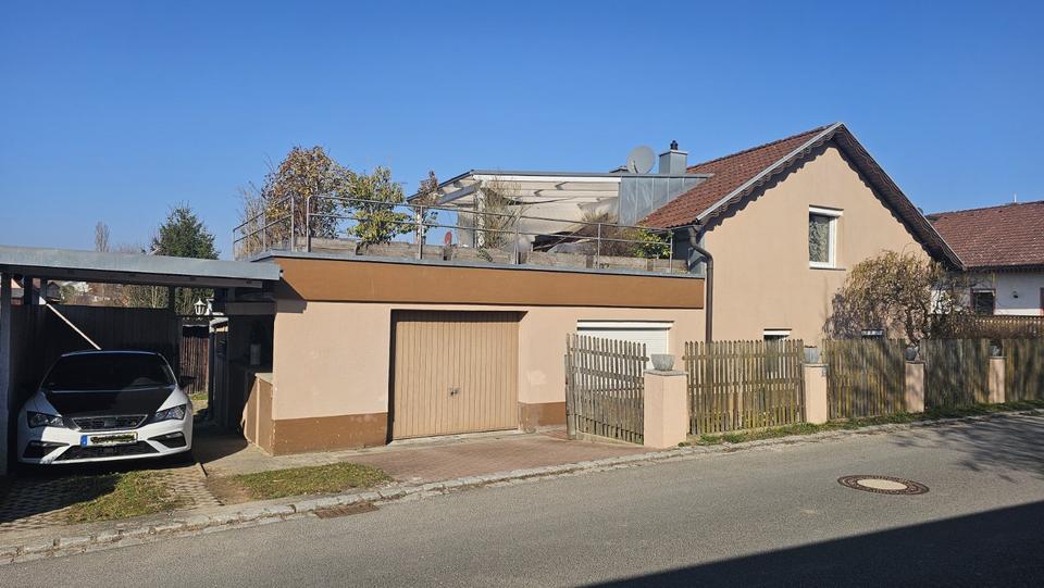 Thumbnail-Renoviertes EFH mit 140Qm mit kleinem Garten und Dachterasse