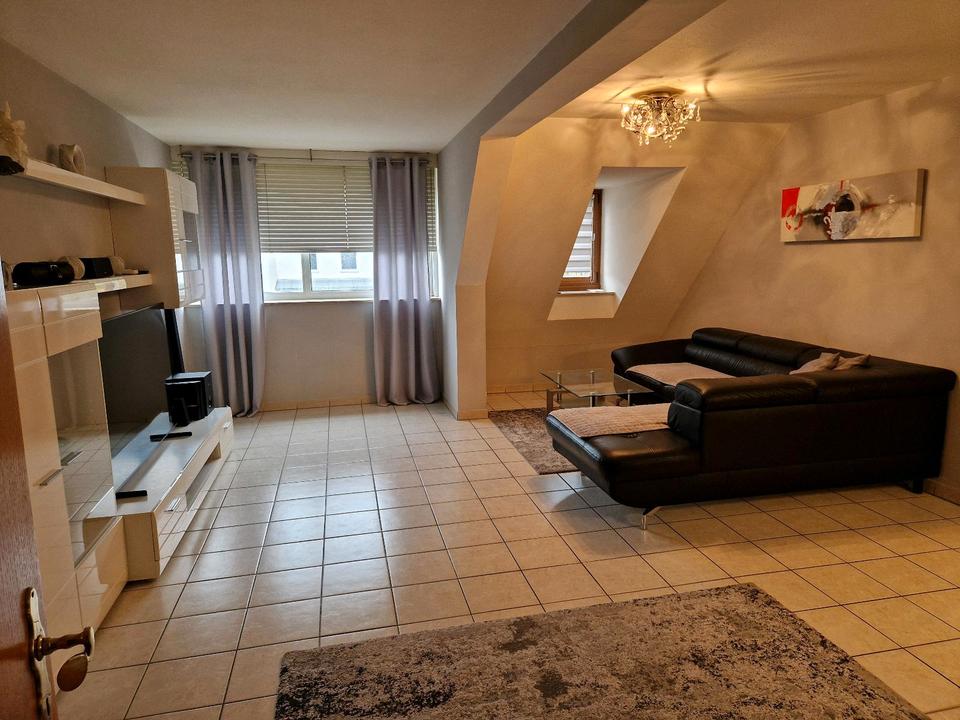 Thumbnail-Gemütliche 3-Zimmer-Whg. inkl. Küche,Ausenstellplatz,Tiefgarage