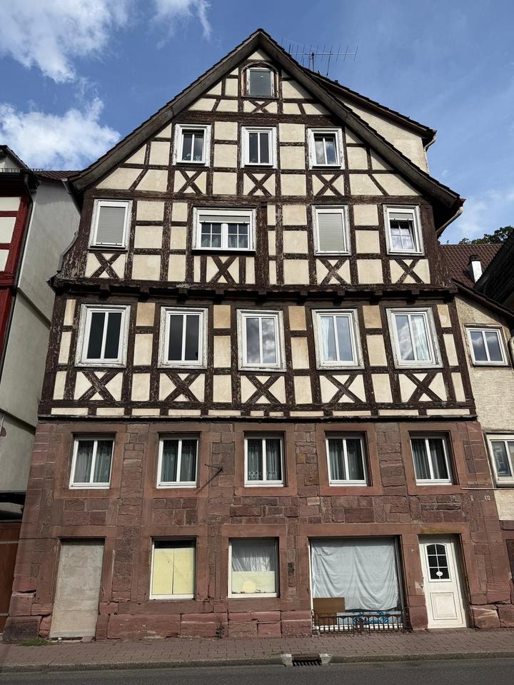 Thumbnail-Kapitalanleger aufgepasst! Attraktive 4-Zi.-Wohnung mit Ausblick
