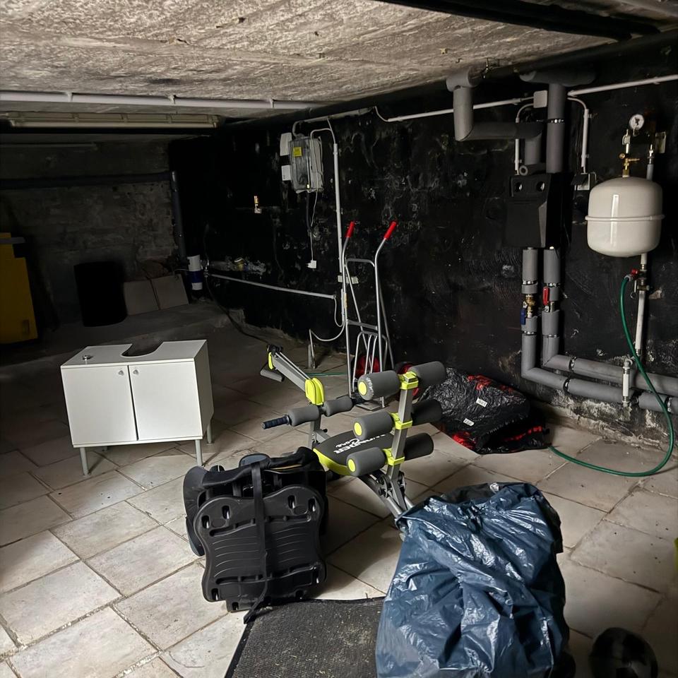 Thumbnail-Ein Familienhaus zu vermieten 950 warm Miete ,Jobcenter möglich