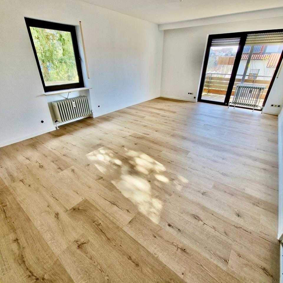 Thumbnail-Hochwertig modernisierte 3,5-Zimmer-Wohnung mit Stellplatz - sofort bezugsfrei