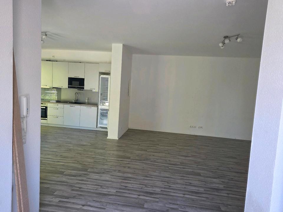 Thumbnail-Exklusive 76 m² Wohnung im Zentrum - Separater Eingang & Terrasse