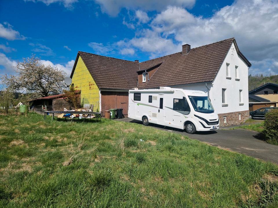 Thumbnail-mehr Familien haus mit Scheune und grossem grundstück