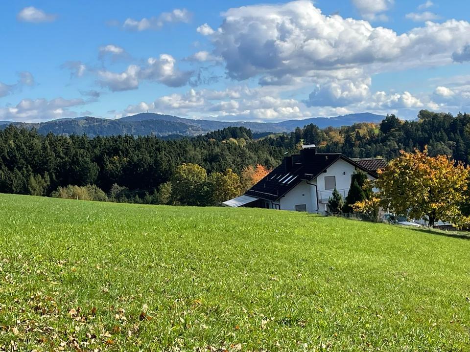 Thumbnail-Wohnen in Alleinlage mit Außenpool, HalleWerkstatt usw.