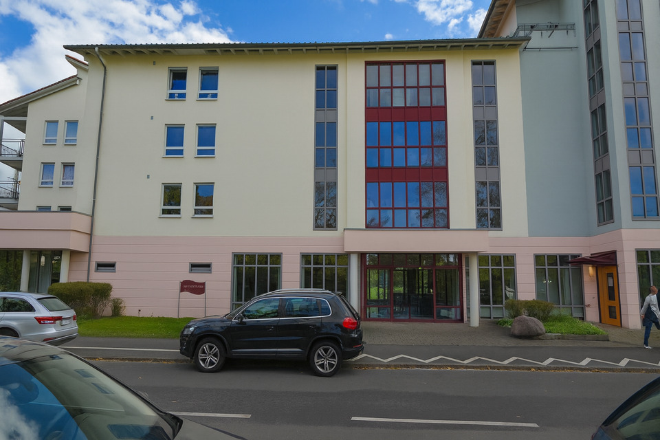 Thumbnail-Barrierefreie 3-Zimmer-Wohnung im Jahnpark mit TG-Stellplatz